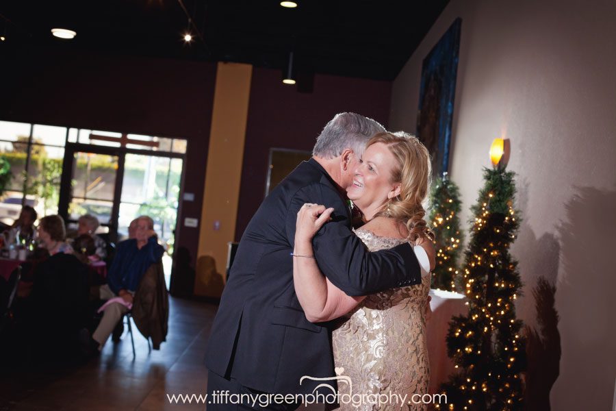 Couples First Dance Photos